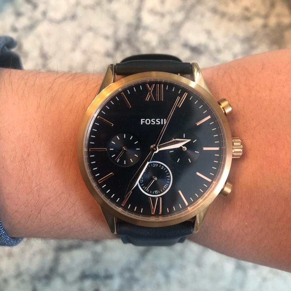 Men’s Fossil Watch - Picture 2 of 3